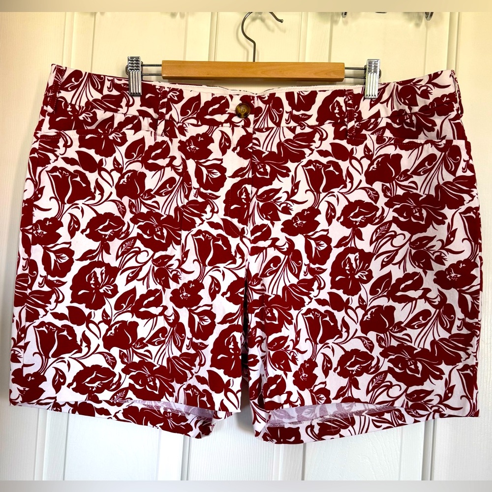 Land’s End Midrise 7” shorts